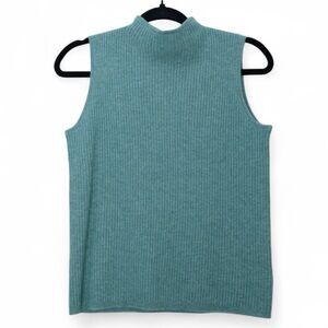 100% Cashmere Halston Heritage Sleeveless Teal Tank Top